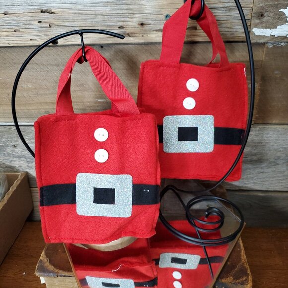 Set of 2 Felt Santa Suit Gift Bags 6.2 x 6.5 x 5. - Picture 1 of 5